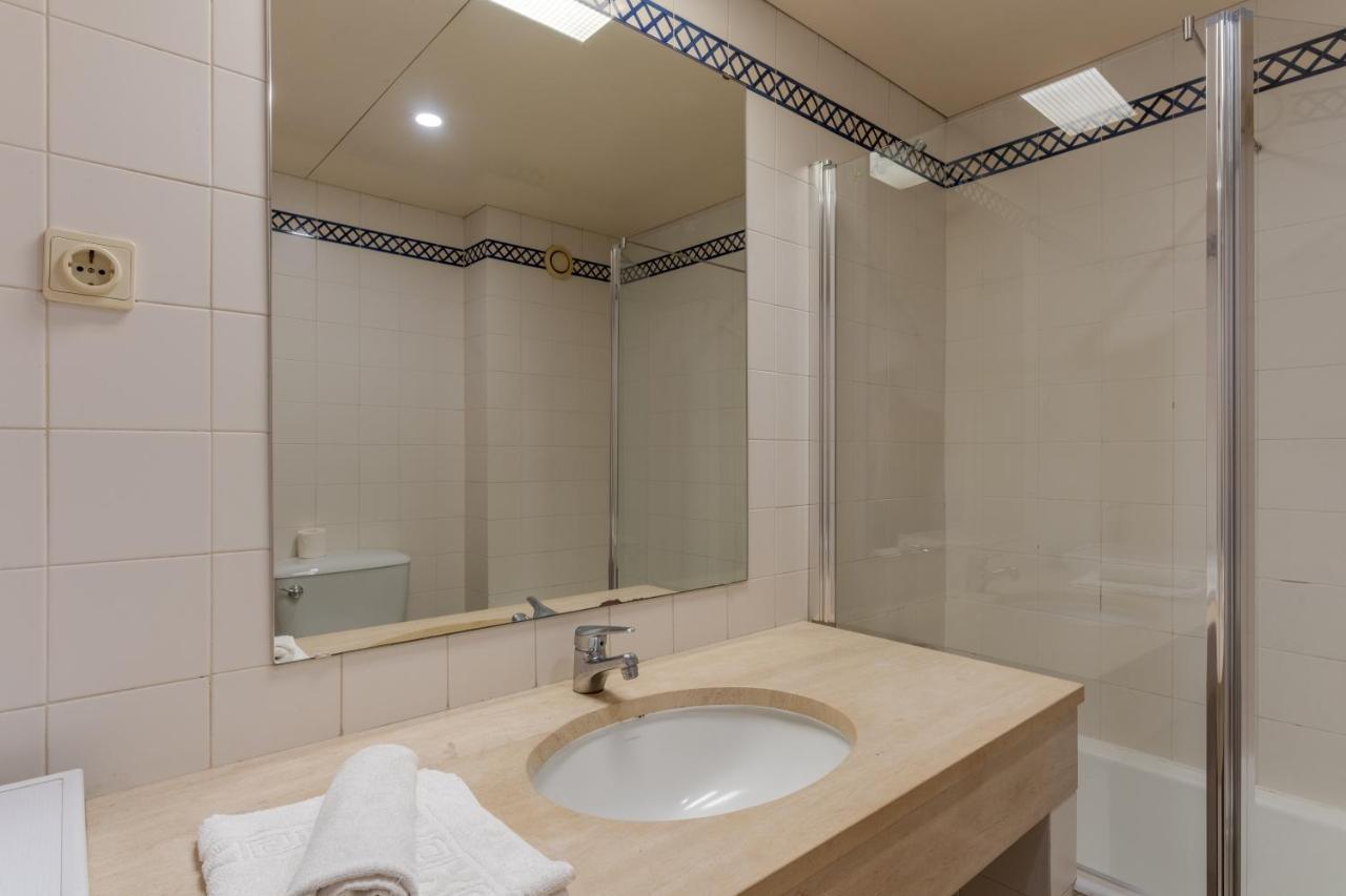Apartamento Honey On The Beach With Pool Funchal (Madeira)